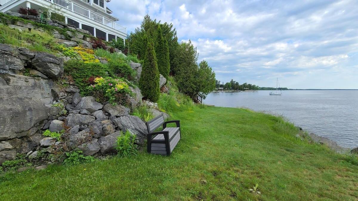 Loza House Coastal Design Unit With Lake & Mountain Views Plattsburgh Extérieur photo